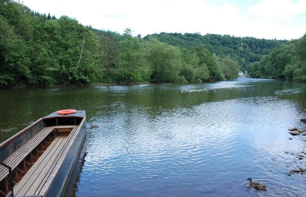 Ye Old Ferrie Inn Symonds Yat Buitenkant foto